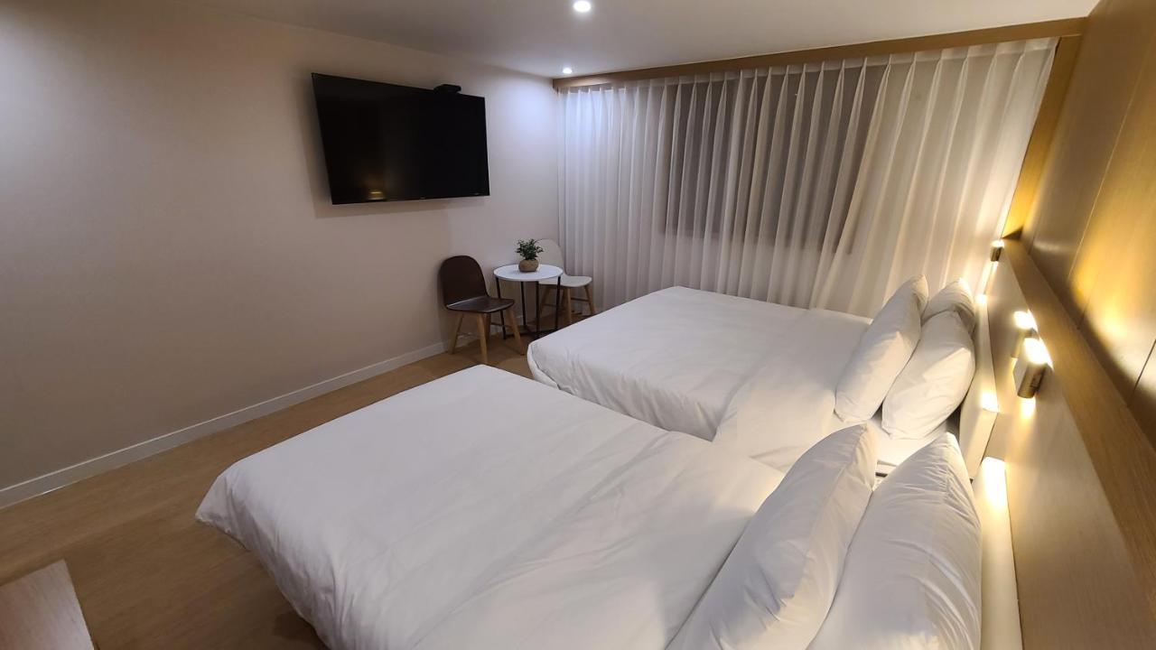 Hotel Andrest Пусан Екстериор снимка