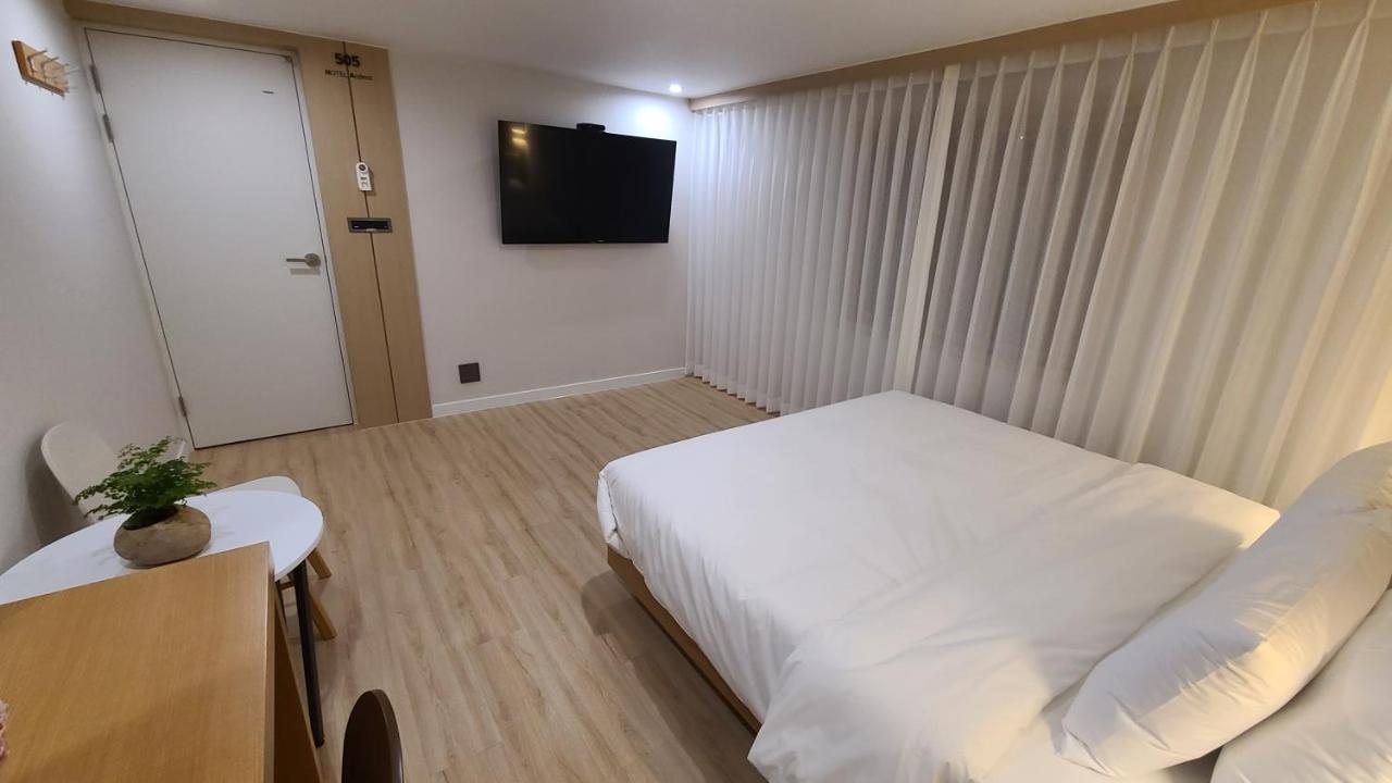 Hotel Andrest Пусан Екстериор снимка