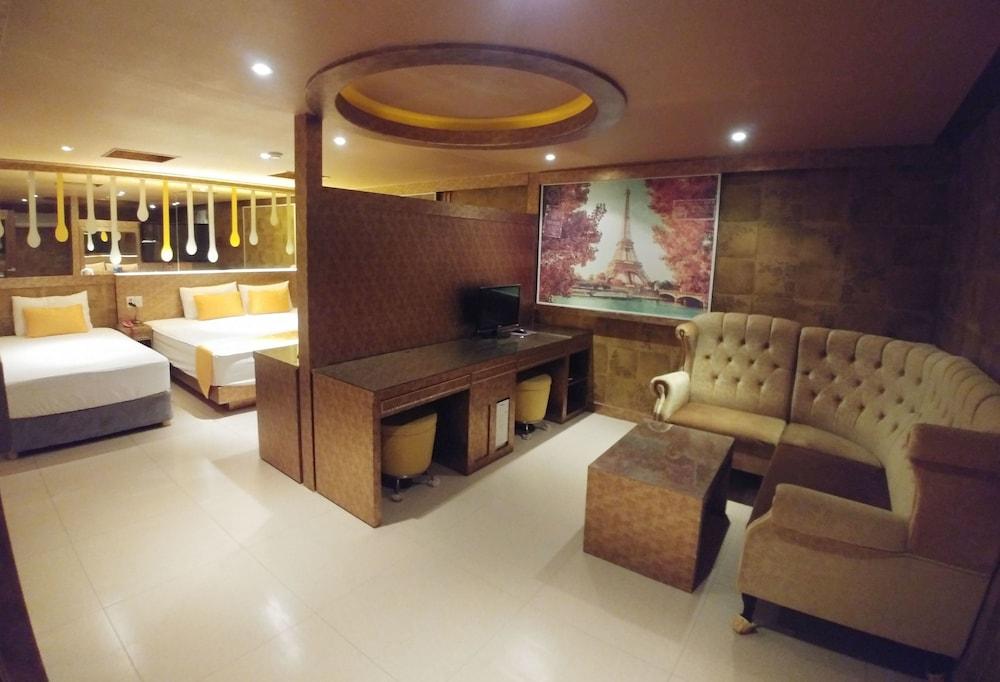 Hotel Andrest Пусан Екстериор снимка