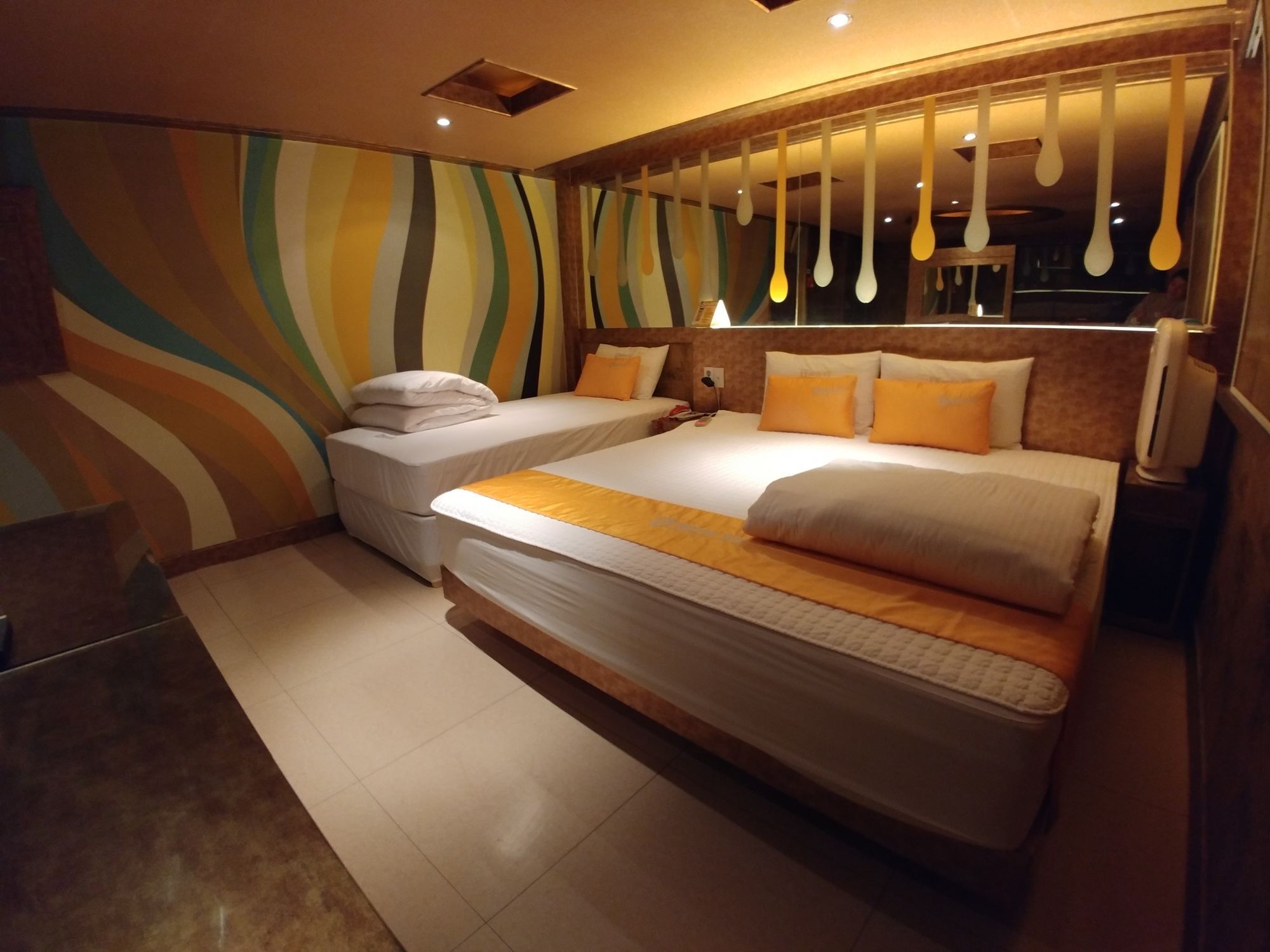Hotel Andrest Пусан Екстериор снимка